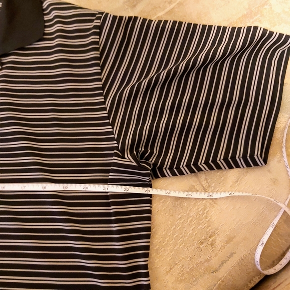 Large Adidas Golf Men's T-shirt - Picture 2 of 7